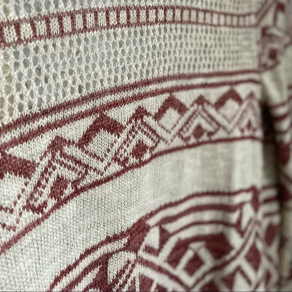 Sweater - Picture 4 of 4